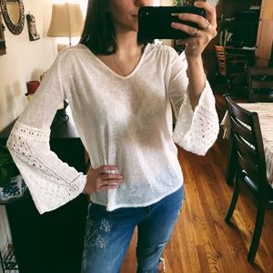 LAST CHANCE NWT White Bell Sleeve V-neck Top